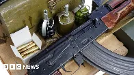 Yemen weapons dealers selling machine-guns on X