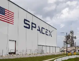 FAA to fine SpaceX $663K for launch license 'violations'