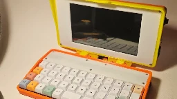 Portable Pi Palmtop Provides Plenty