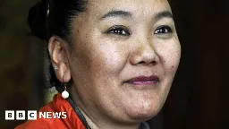 Lhakpa Sherpa: Everest record holder shares her domestic abuse turmoil